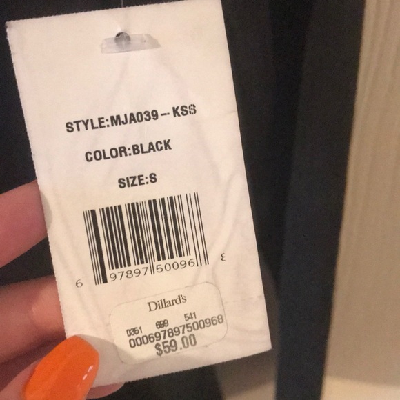 Jacket. - Picture 3 of 6